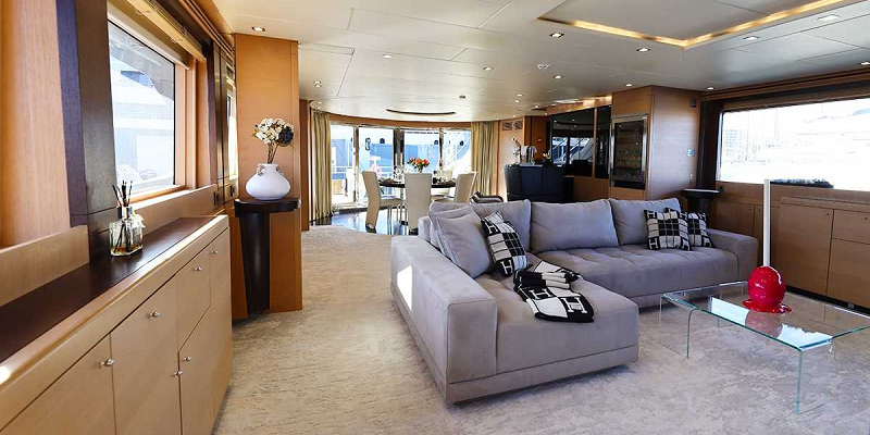 ISA 120 charter yacht Mallorca saloon